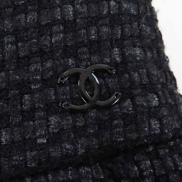 CHANEL P36751 Tweed Below-knee Tight Skirt With Coco Mark Black 36 Made In - Picture 6 of 10